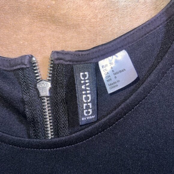 Divided by H&M‎ Women 6 Solid Black Sleeveless Fit Flare Zip Back Dress (V) - Picture 6 of 8